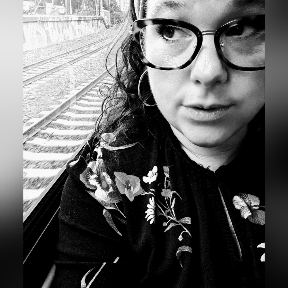 Meet Your Posher, Rochele!